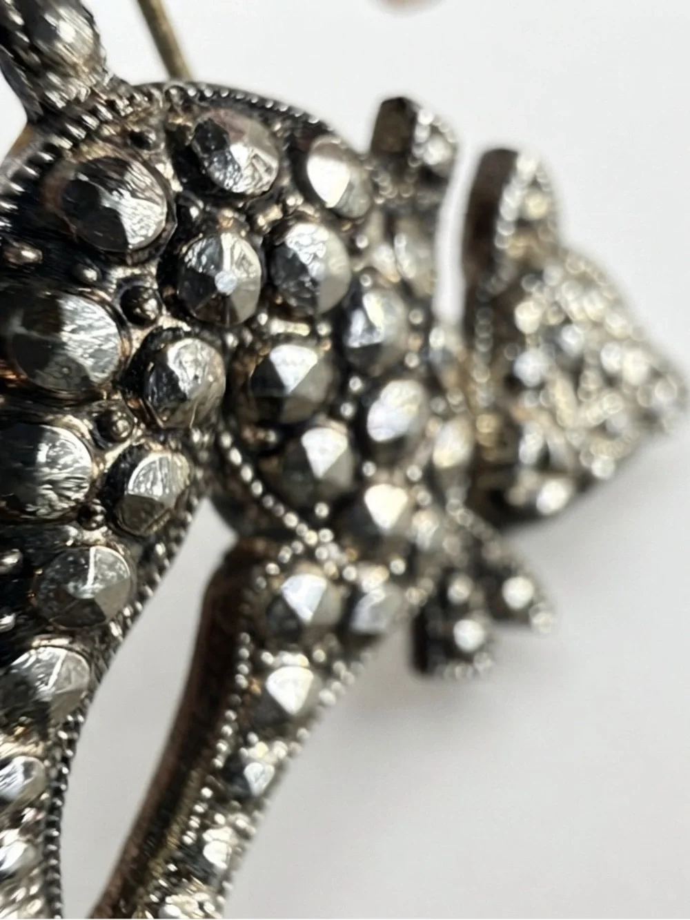 Vintage 1950’s Marcasite Arched Cat wWith Bow Brooch- Silver Tone